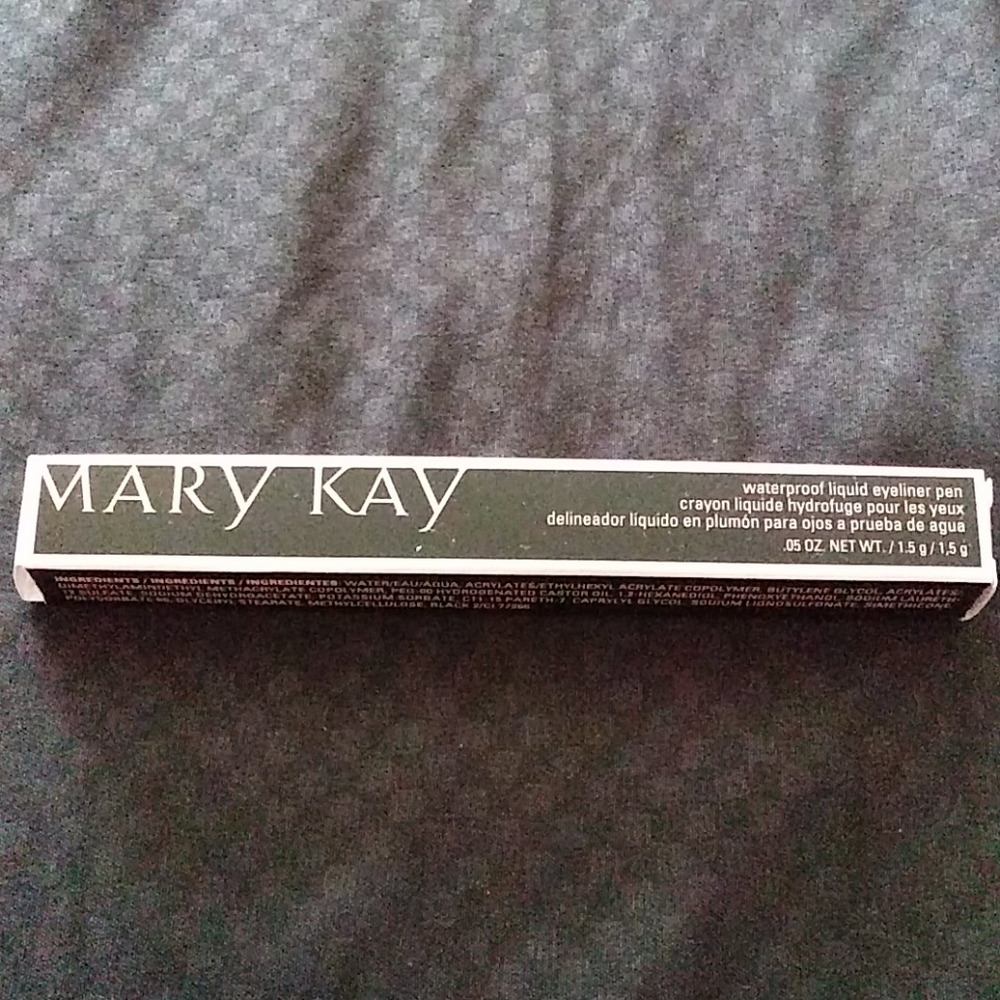Mary Kay Intense Steely Waterproof Eye liner